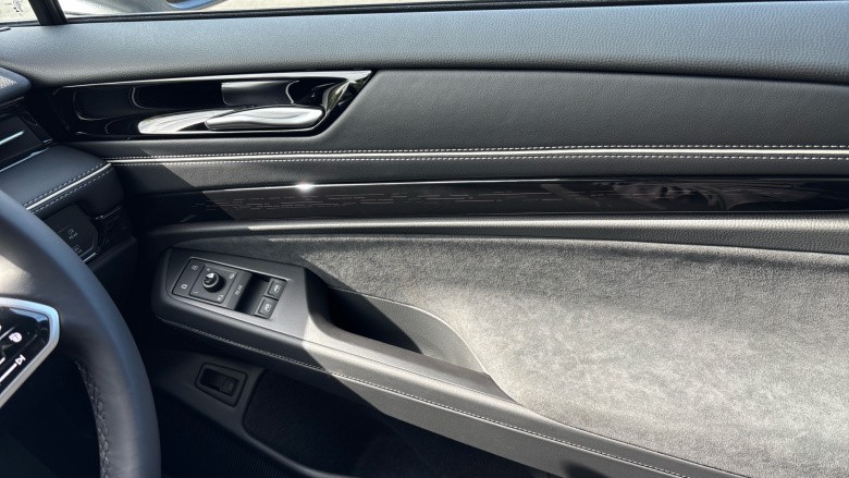 Volkswagen ID.7 210kW Match Pro S Plus 86kWh 5dr Auto Int+Ext+ Pan Electric Estate